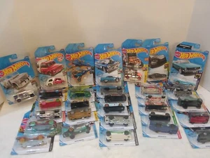 30 Stück Diecast Hot Wheels 1:64 2019/2020 Neu in OVP - Bild 1 von 12