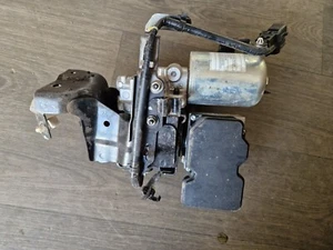 2020-TOYOTA COROLLA MK12 1.8 HYBRID GENUINE ABS PUMP + BRAKE BOOSTER UNIT  - Afbeelding 1 van 3