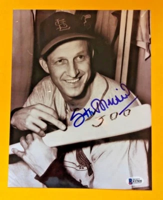 STAN MUSIAL SIGNED 8X10 ST LOUIS CARDINALS PHOTO BECKETT CERTIFIED POSE 2 - Image 1 of 2