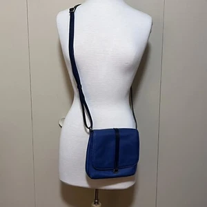 Gianni Conti Blue Leather Crossbody Bag - Multiple Compartments Great For Travel - Picture 1 of 17
