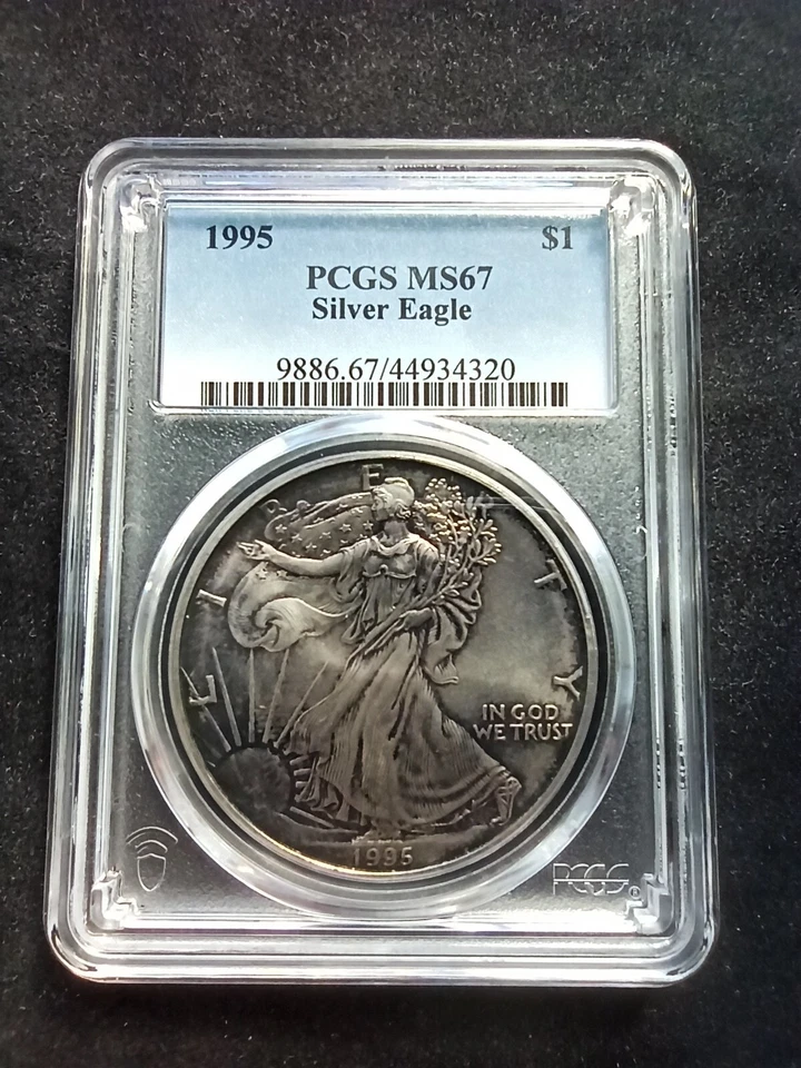 USA : Dollar 1995 Eagle ; PCGS MS 67 - Image 1 of 2