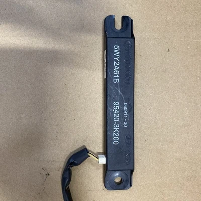 Módulo de antena llave inteligente Kia Optima 2011-2016 OEM 95420-3K200 Foto 1 de 2
