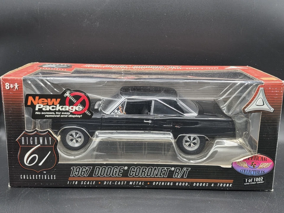 Highway 61 DCP 1967 Dodge Coronet R/T LE 1:18 Scale Diecast Car Black - Image 1 of 4