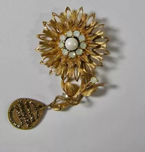 SWAROVSKI CRYSTAL FLOWER PIN BROOCH Vtg SIGNED REG 267 - Picture 1 of 2