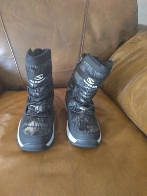 Hobibear Niños Talla 7 Negro Plata Imitación Piel Forrada Gancho y Lazo Invierno Bota Zapatos Foto 1 de 4