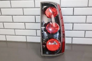 Conjunto de luz trasera derecha pasajero GMC Yukon Denali 12-14 OEM - Imagen 1 de 16