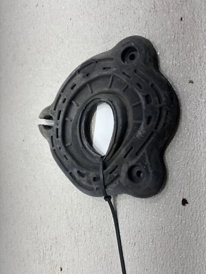 2011-2016 Bmw 528Xi 535I F10 空调密封板橡胶 Oem 9115379 — 第 1/3 张图片