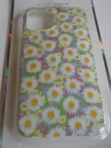 brand new iphone 12 case from new look daisy very pretty - Picture 1 of 9