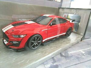 FORD Mustang GT 500 GT500 2019 Shelby red rot 421186000 NEU Solido 1:18 