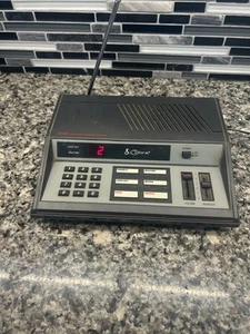 Vintage Cobra SR900 Scanning Receiver 16 Channel Weather Radio Police TESTED - Zdjęcie 1 z 8