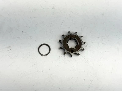 ✅ 02-23 Suzuki Rm85 Motor Roda Dentada Engrenagem Corrente Drive OEM Genuíno 2006 - Imagem 1 de 4