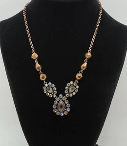 Collar Lia Sophia Retirado “Mirage” Tono Cobre y Cristal Corte Aurora Boreal - Imagen 1 de 6