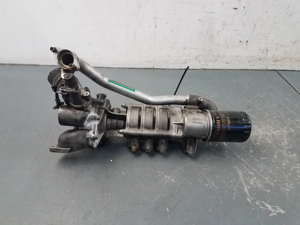 Ferrari GTC4 Lusso F140 EB V12 2017 6,3 L bomba de aceite/agua #5020 Foto 1 de 4