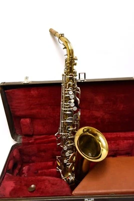 1964-65 Buescher 400 Alto Saxophone - Image 1 of 4