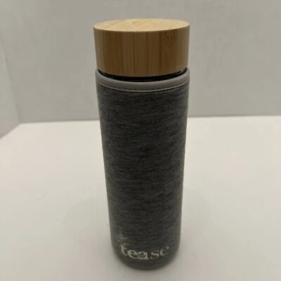 Botella de té de vidrio de doble pared Tease con infusor y funda de acero inoxidable •450 ml *USADA EN EXCELENTE ESTADO Foto 1 de 4