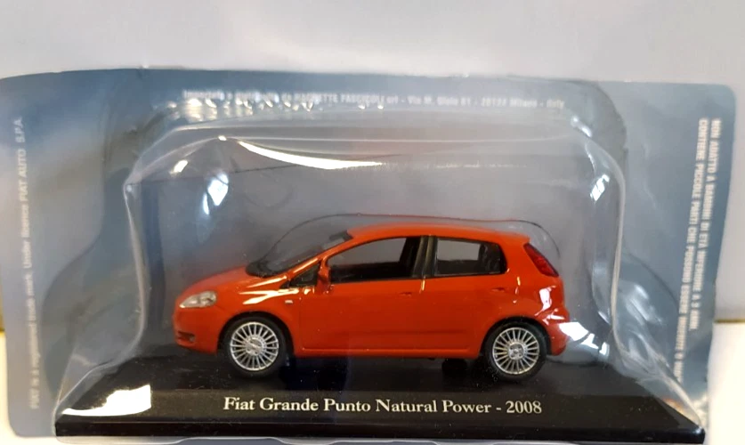 HACHETTE 1:43 AUTO DIE CAST FIAT GRANDE PUNTO NATURAL POWER 2008  ART  RM FIAT - Immagine 1 di 1