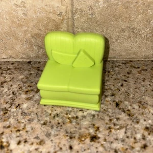 cocomelon Deluxe Family House Green Chair Couch 2" tall 3603 - Picture 1 of 6