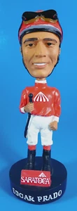 Edgar Prado Bobblehead Jockey Saratoga Race Course 8" Cavallo Alto Jockey. - Foto 1 di 4
