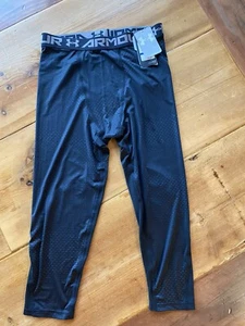 BOYS UBDER ARMOUR BASKETBALL PANTS  YOUTH XL  3/4 LENGTH   - Picture 1 of 4