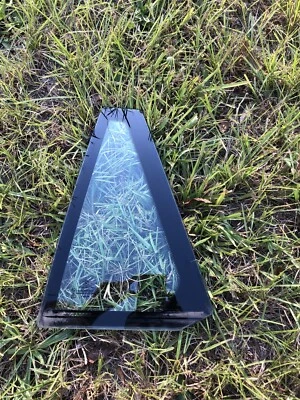 2007-2012 BMW E91 325i 328i 325 328 Touring wagon Window door quarter Glass LEFT - Image 1 of 3