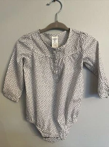 OshKosh B'gosh Heart Print LONG-SLEEVE BODYSUIT baby girl 9M - Picture 1 of 4