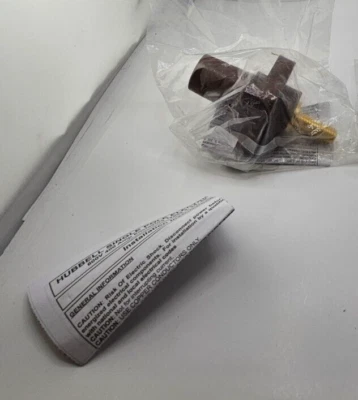 Hubbell Single Pole Receptacle 600Vac/250Vdc, Brown, Female HBLFRSBN - Image 1 of 4