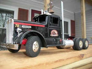 Tractor Kenworth All American Toy Co. 1947 75 aniversario #25 - Imagen 1 de 11