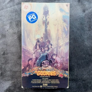 Goonies VHS 1985 No Barcode EX Rental - Picture 1 of 7