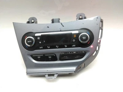 FORD FOCUS A/C Heater Control Panel 2011-2018   - Image 1 of 4