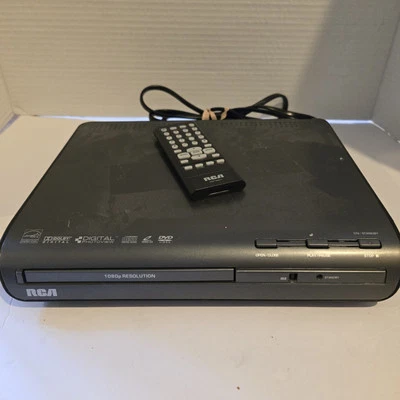 Reproductor de DVD RCA DRC277-A Dolby Digital y resolución 1080P con control remoto usado en excelente estado Foto 1 de 4