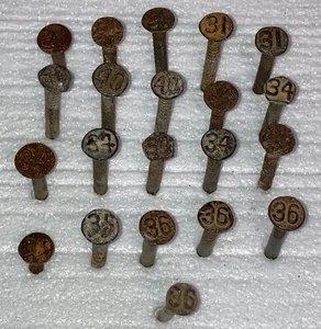 Lot Of 21 Railroad Date Numbered Nails from 1930’s 1940’s - Picture 1 of 8