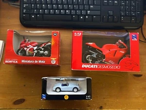 NewRay Ducati Desmosedici 1:12, MGA 1/43, Maisto Honda VFR (2002) Diecast Lot - Picture 1 of 8