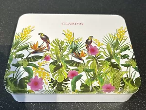 Clarins Cleanser 30ml & Make Up Remover 30ml Tin Gift Set ~ New & Boxed - Picture 1 of 5