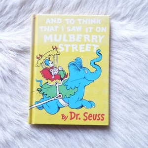 Dr Seuss Small Book - Picture 1 of 1