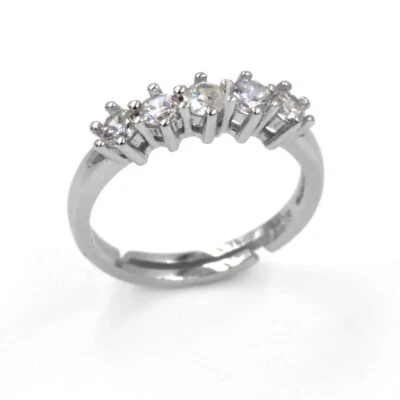 Anello in Argento 925 Rodiato con Cinque Zirconi Bianchi - Immagine 1 di 4