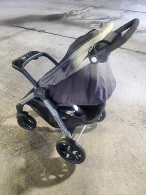 Chicco Bravo Le Trio Silhouette Travel System Single Seat Stroller - Image 1 of 4