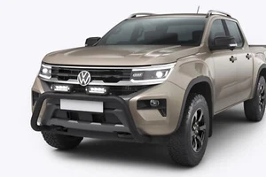 BLACK-LINE barra delantera de acero inoxidable barra de protección delantera para VW AMAROK 2. GEN. - 2023+ - Imagen 1 de 1