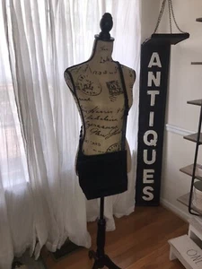 100% Authentic Salvatore Ferragamo Black Shoulder Handbag Made In Italy  - Picture 1 of 11