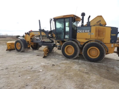 John Deere 772G 2015 motoriveladora stock #342655 Foto 1 de 4