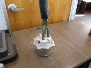 Entrada Marechal DS2 3928013 250A 440V usada - Imagen 1 de 5