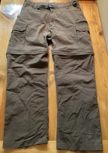Pantalones/pantalones cortos cargo convertibles verde oliva BC Clothing talla L x 32 con cinturón - Imagen 1 de 9