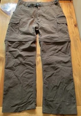 Pantalones/pantalones cortos cargo convertibles verde oliva BC Clothing talla L x 32 con cinturón Foto 1 de 4