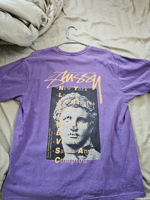 Camiseta Estatua Stussy Talla Grande Púrpura Foto 1 de 4