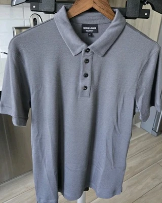 Polo Giorgio Armani 100 % cachemir gris talla 50 mediano  Foto 1 de 4