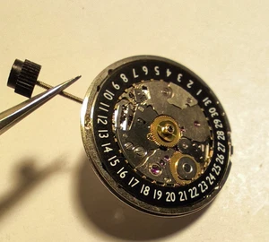 ETA 2892-A2-CHANEL J12-MOUVEMENT COMPLET-DATO NOIR 4H30 - REVISION A ENVISAGER - Picture 1 of 6