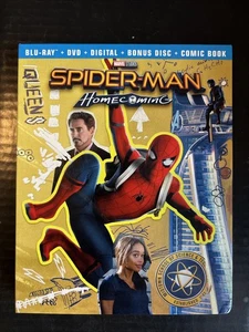 Spider-man Homecoming Blu-Ray, DVD, Bonus disk & Comic Book - Picture 1 of 4