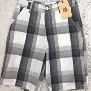 NEW w/Tag-ELEMENT Gray Plaid  Shorts Sz 28 - Picture 1 of 2
