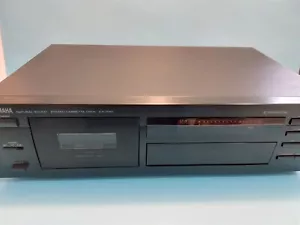 YAMAHA KX-580 NATURAL SOUND STEREO CASSETTE DECK - DOLBY B C S MPX - TESTED - Picture 1 of 8