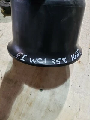 Firestone WC13581627 Air Spring Bag Piston 9527 1T15ZR6 / WC1-358-1627 - Image 1 of 4