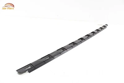 VOLKSWAGEN GOLF ALLTRACK 2017-2019 FALDÓN DERECHO PANEL BASCULANTE SOPORTE MOLDEADO OEM Foto 1 de 4